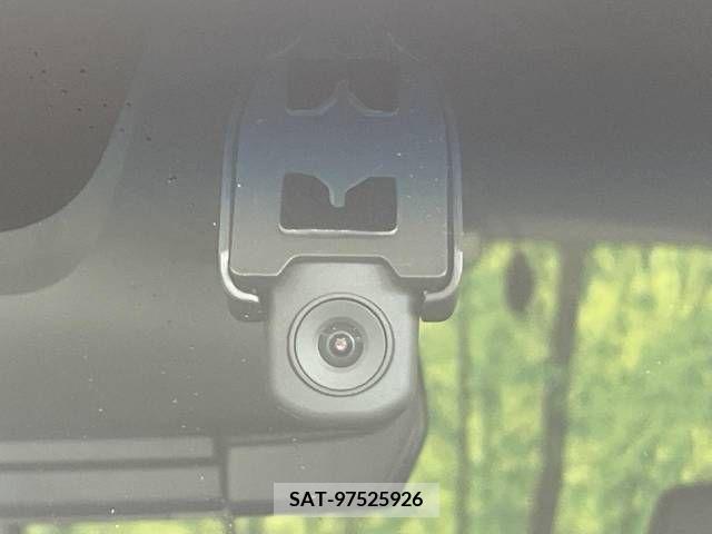 Honda N BOX CUSTOM 2022-03 331172-7