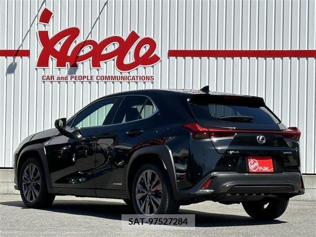 Lexus UX 2019-02 313514-1