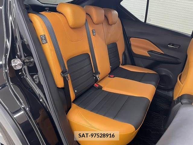 Nissan KICKS 2021-02 241579-8