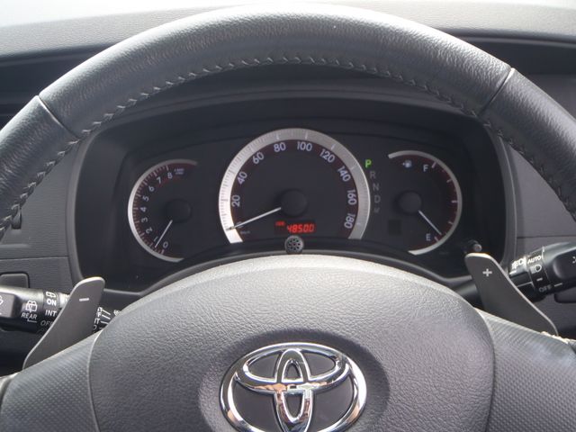 Toyota ISIS 2009-04 24144-24