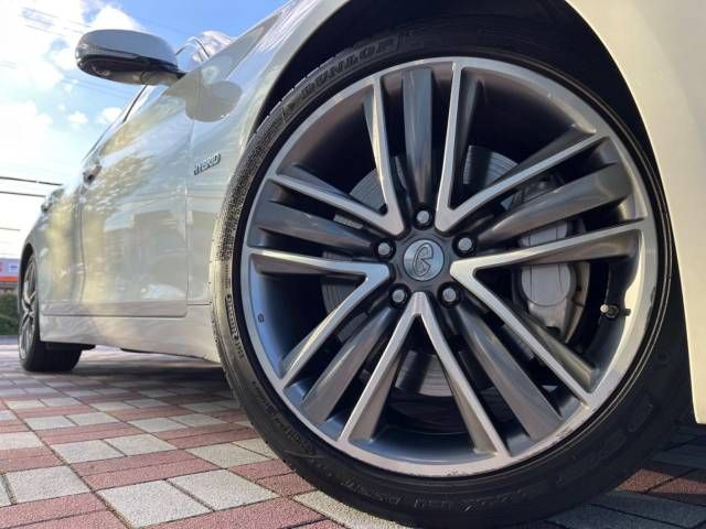 Nissan SKYLINE 2014-03 195714-13
