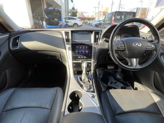 Nissan SKYLINE 2014-03 195714-1