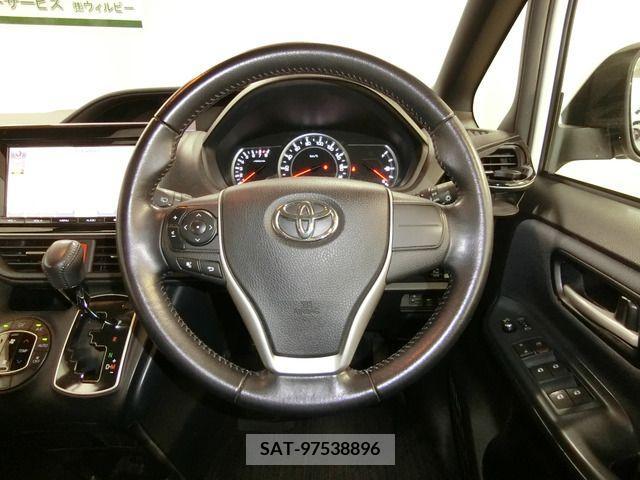 Toyota VOXY 2014-09 202878-3