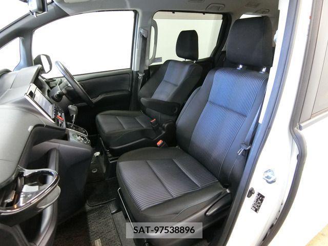 Toyota VOXY 2014-09 202878-6