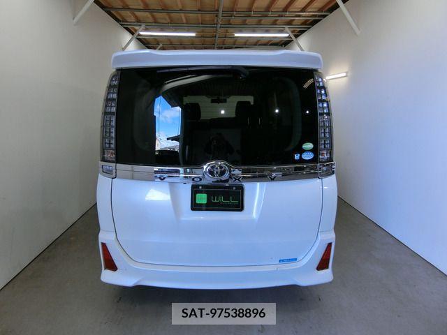Toyota VOXY 2014-09 202878-9