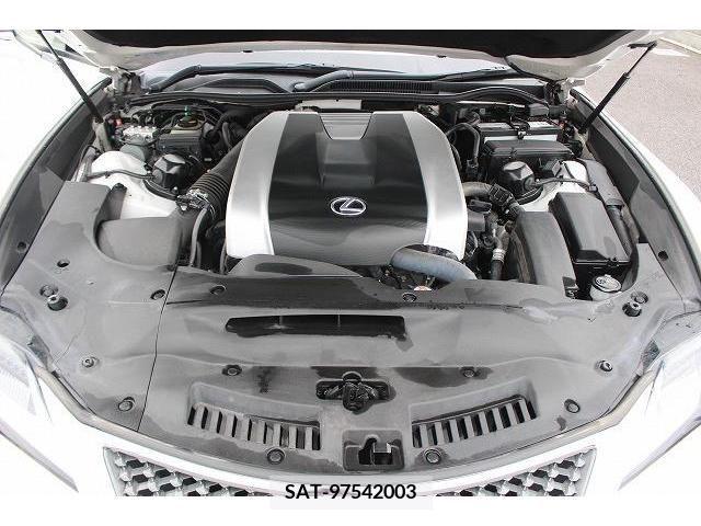 Lexus RC 2018-11 228957-17