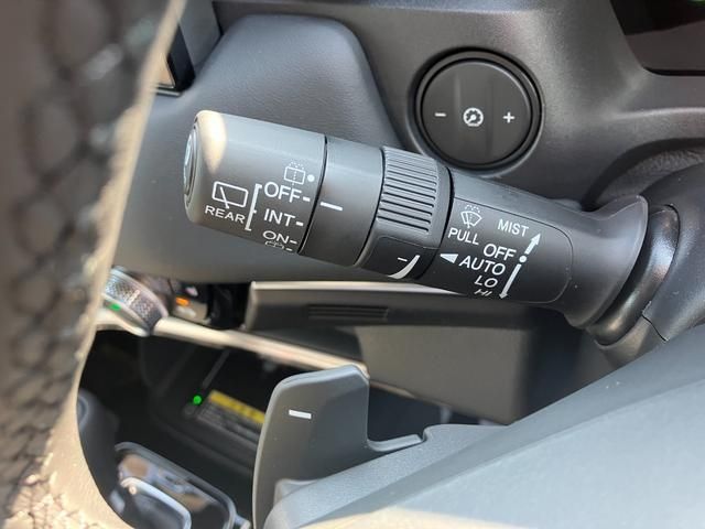 Honda VEZEL 2023-11 28652-19