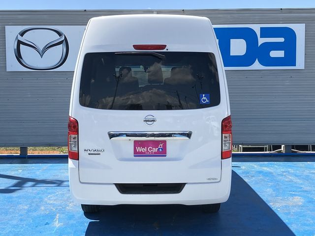 Nissan NV350 Caravan 2019-02 2097-7