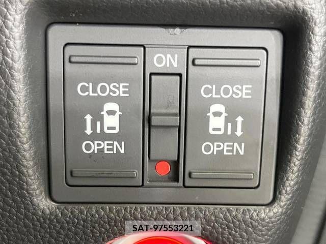Honda N BOX CUSTOM 2018-10 383654-2