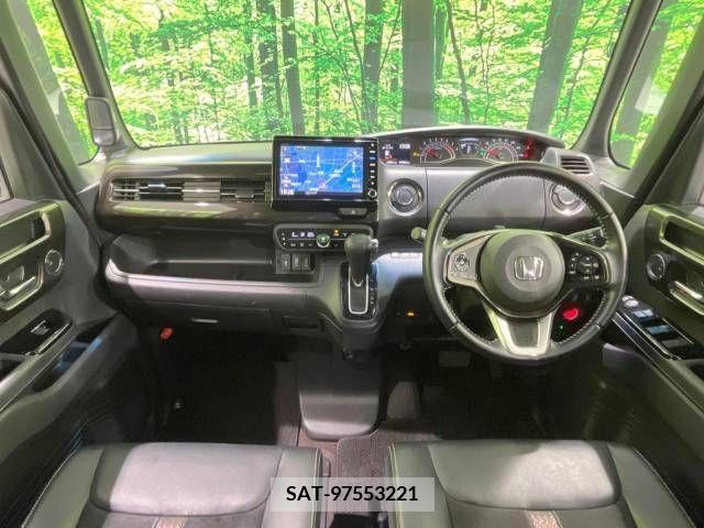 Honda N BOX CUSTOM 2018-10 383654-1
