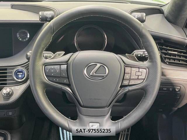Lexus LS 2018-02 304726-11