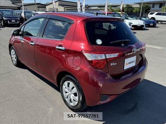 Toyota VITZ 2017-12 370170-12