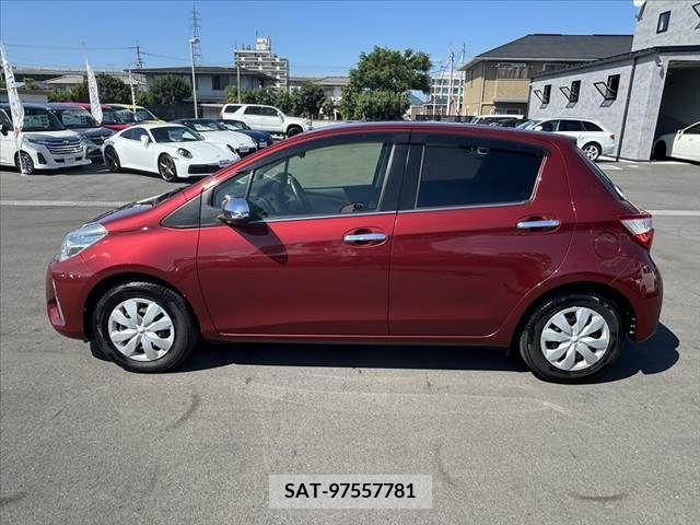 Toyota VITZ 2017-12 370170-10