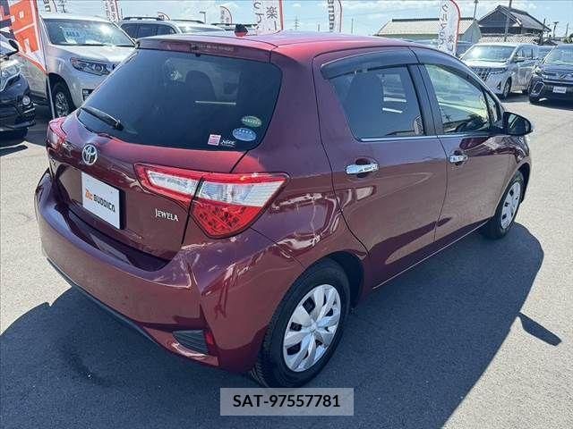 Toyota VITZ 2017-12 370170-14