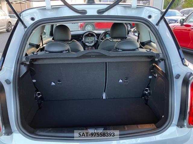 Bmw MINI 2023-09 208810-12