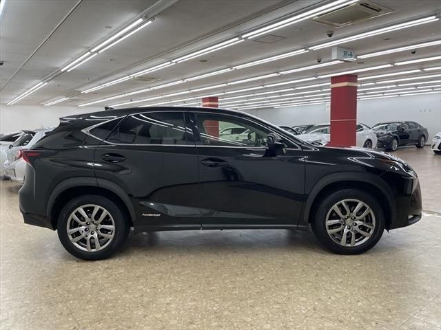 Lexus NX 2015-08 9159-3