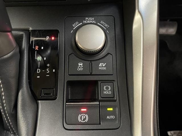 Lexus NX 2015-08 9159-29