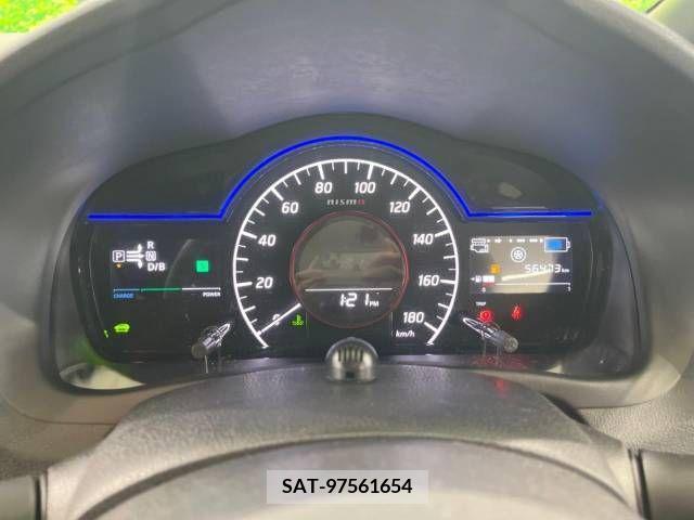 Nissan NOTE 2018-01 305422-12