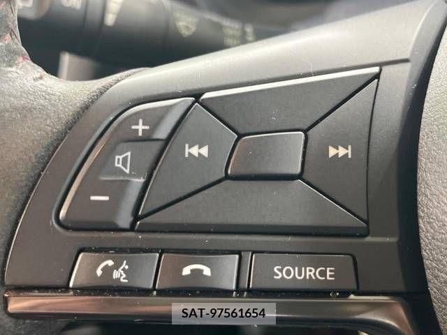 Nissan NOTE 2018-01 305422-11