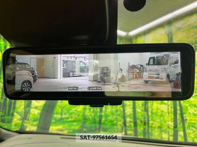 Nissan NOTE 2018-01 305422-5