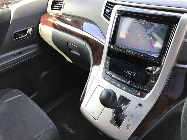 Toyota VELLFIRE 2013-10 190185-17