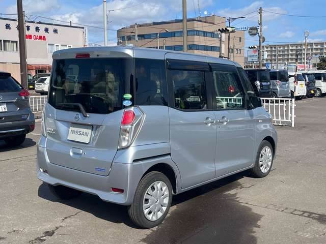 Nissan DAYZ ROOX 2017-01 5584-1