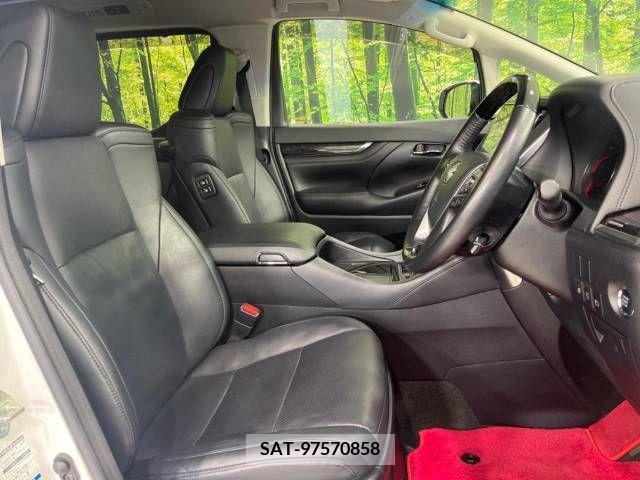 Toyota ALPHARD 2019-06 299672-8