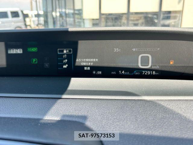 Toyota PRIUS 2019-06 366430-9