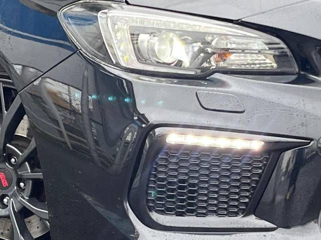 Subaru WRX STI 2019-04 185782-15