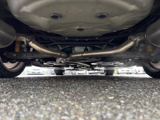 Subaru WRX STI 2019-04 185782-18