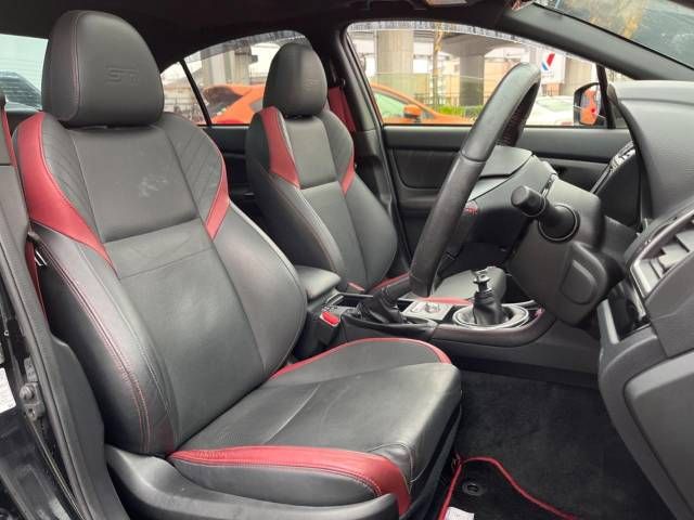 Subaru WRX STI 2019-04 185782-3