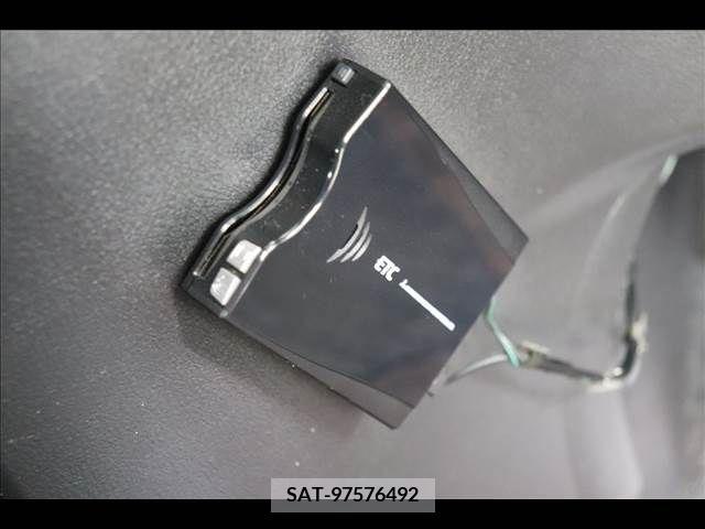 Toyota ALPHARD 2014-11 216207-7