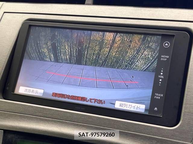 Toyota PRIUS 2012-04 377025-3