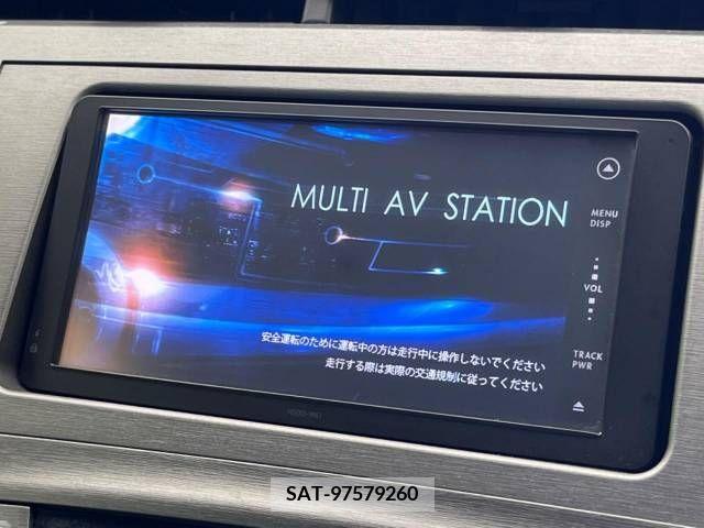 Toyota PRIUS 2012-04 377025-2