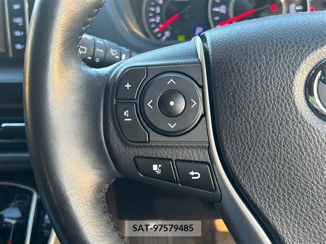 Toyota VOXY 2018-11 208621-10