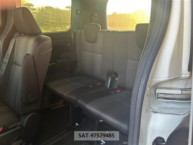 Toyota VOXY 2018-11 208621-4