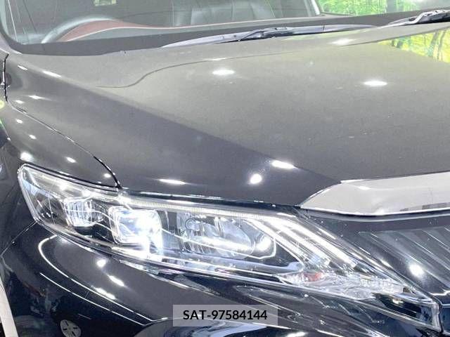 Toyota HARRIER 2016-12 348207-12