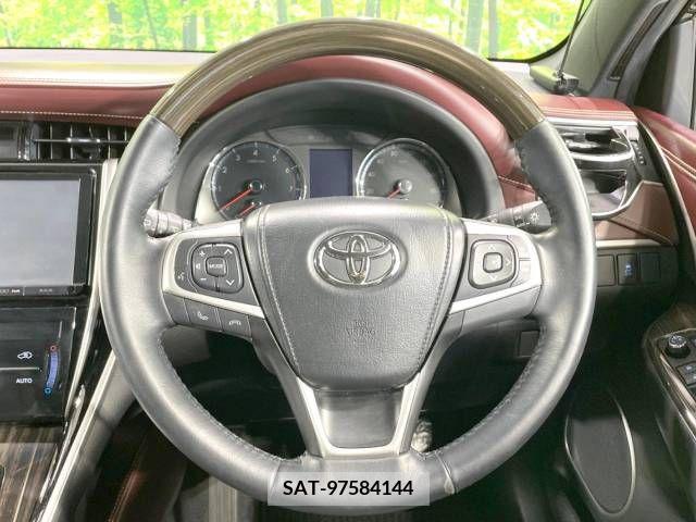 Toyota HARRIER 2016-12 348207-11