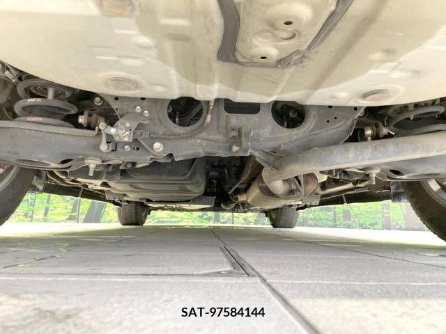 Toyota HARRIER 2016-12 348207-19