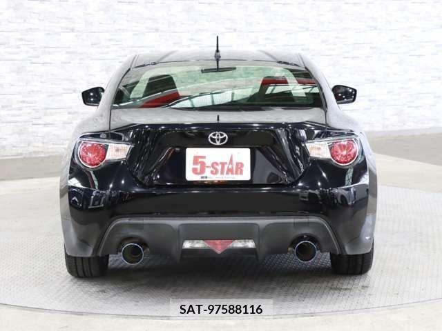 Toyota 86 2012-11 321146-12