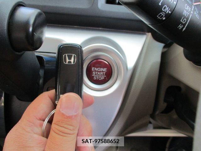 Honda N-WGN 2015-04 280801-21