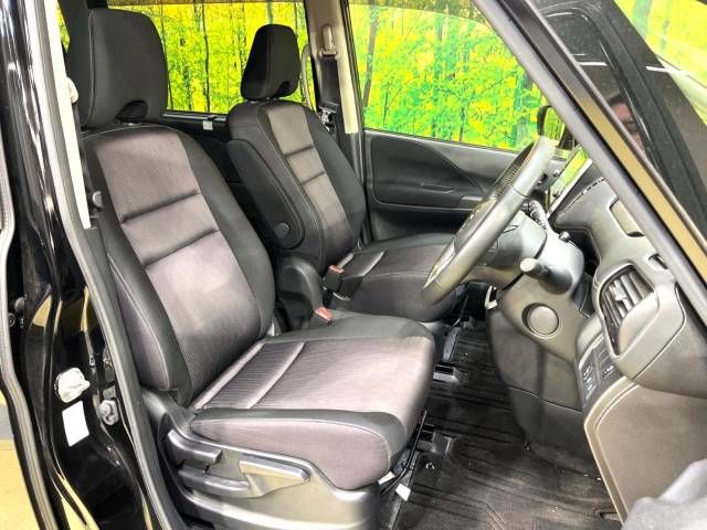 Nissan SERENA 2018-10 182279-8