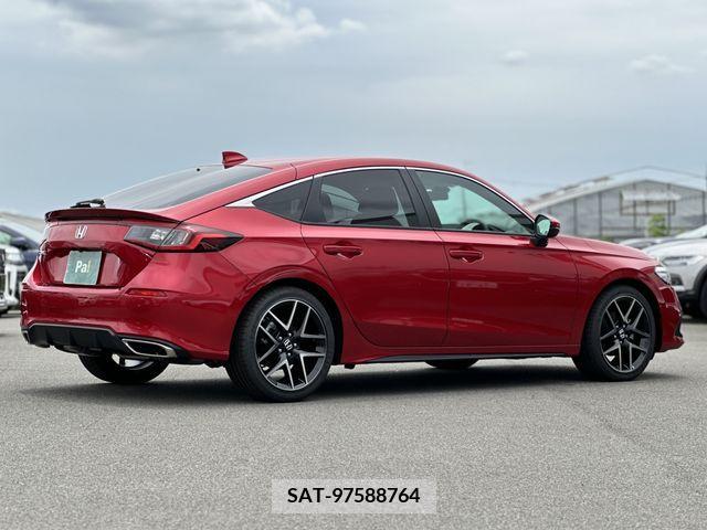 Honda CIVIC 2024-01 377047-26