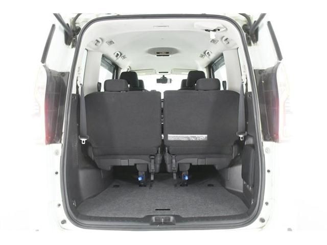 Nissan SERENA 2018-05 17672-6