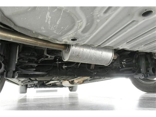 Nissan SERENA 2018-05 17672-5