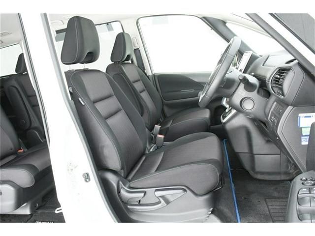 Nissan SERENA 2018-05 17672-8