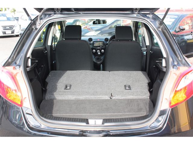 Mazda DEMIO 2013-10 16572-17