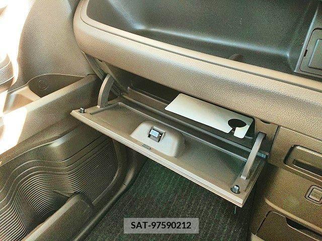 Honda N BOX 2021-09 202217-23