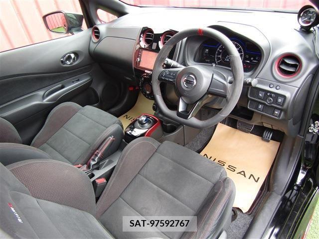Nissan NOTE 2019-01 330244-5