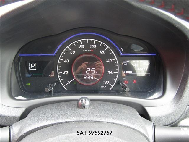 Nissan NOTE 2019-01 330244-20